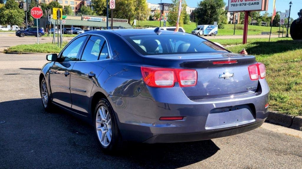 Chevrolet Malibu  2013