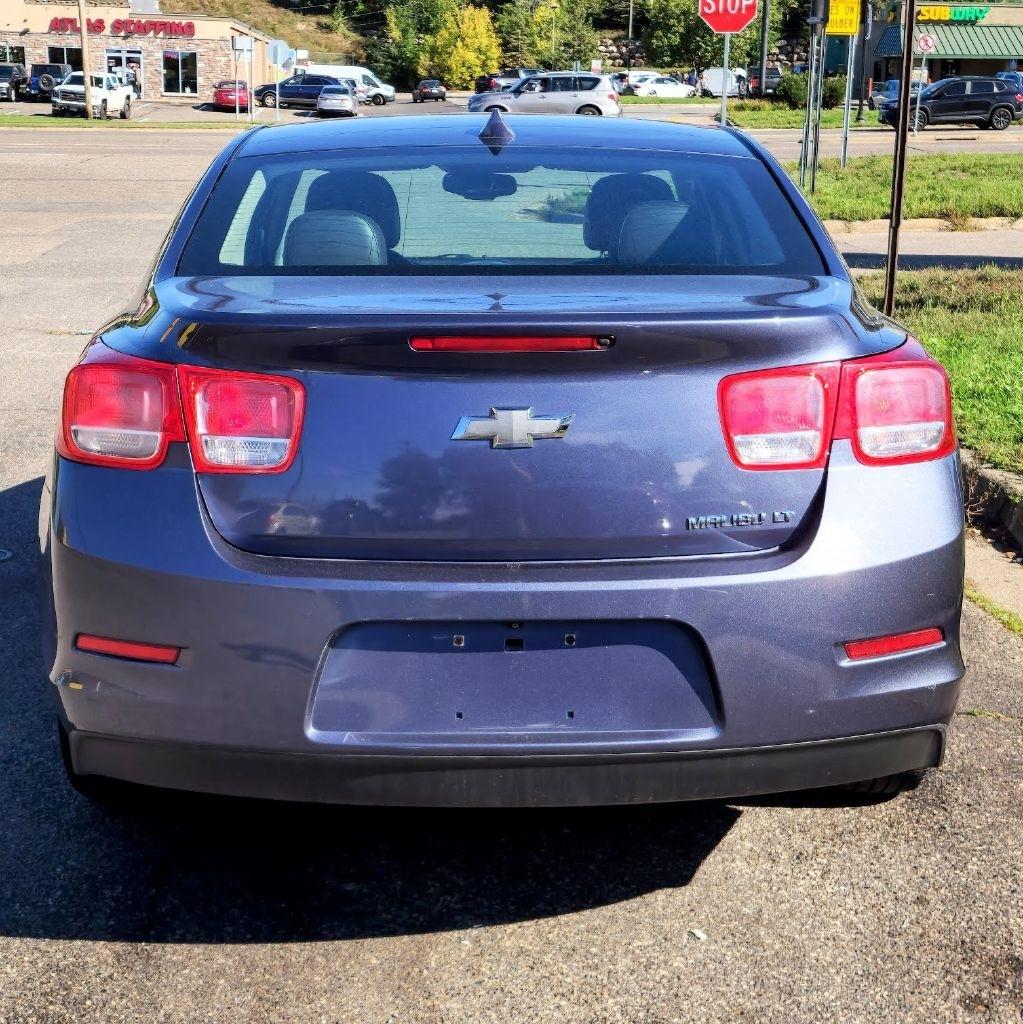 Chevrolet Malibu  2013