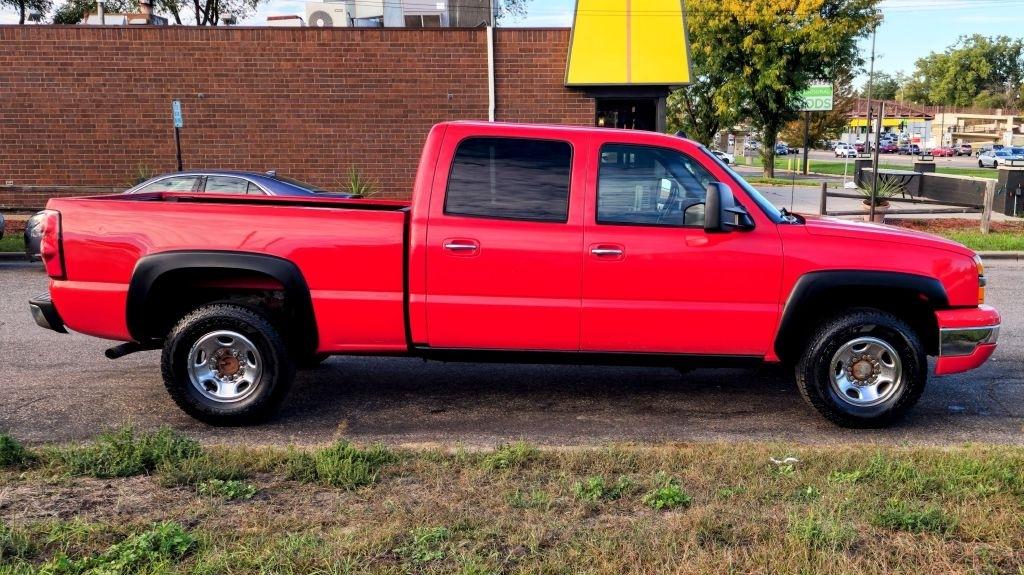 Chevrolet Silverado photo 7