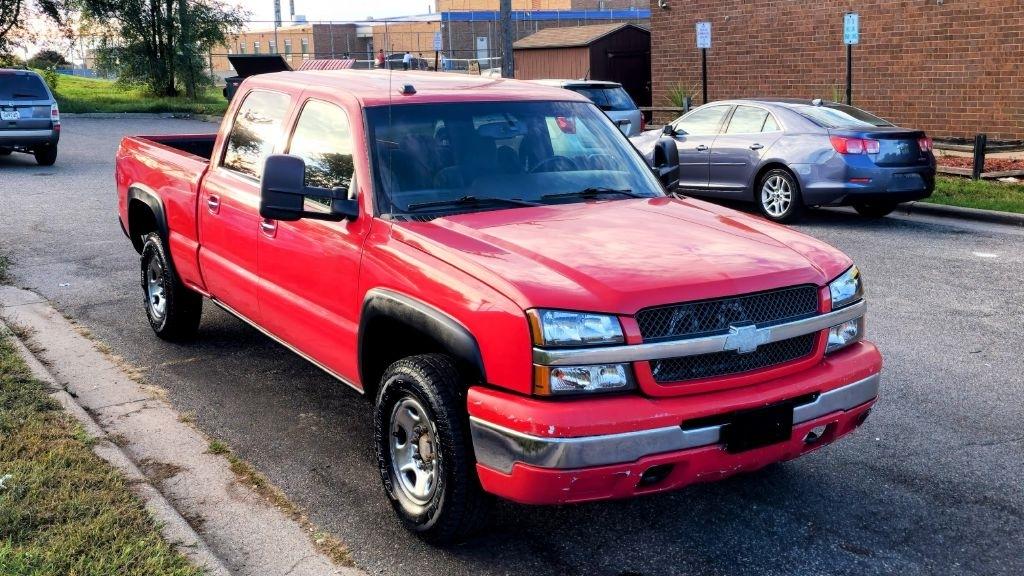 Chevrolet Silverado photo 8