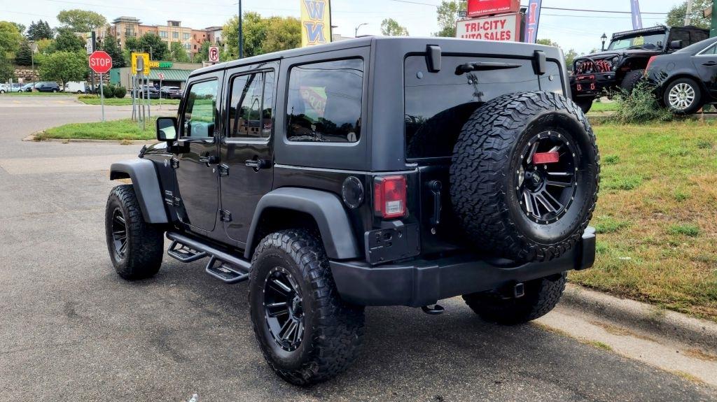 Jeep Wrangler  2017