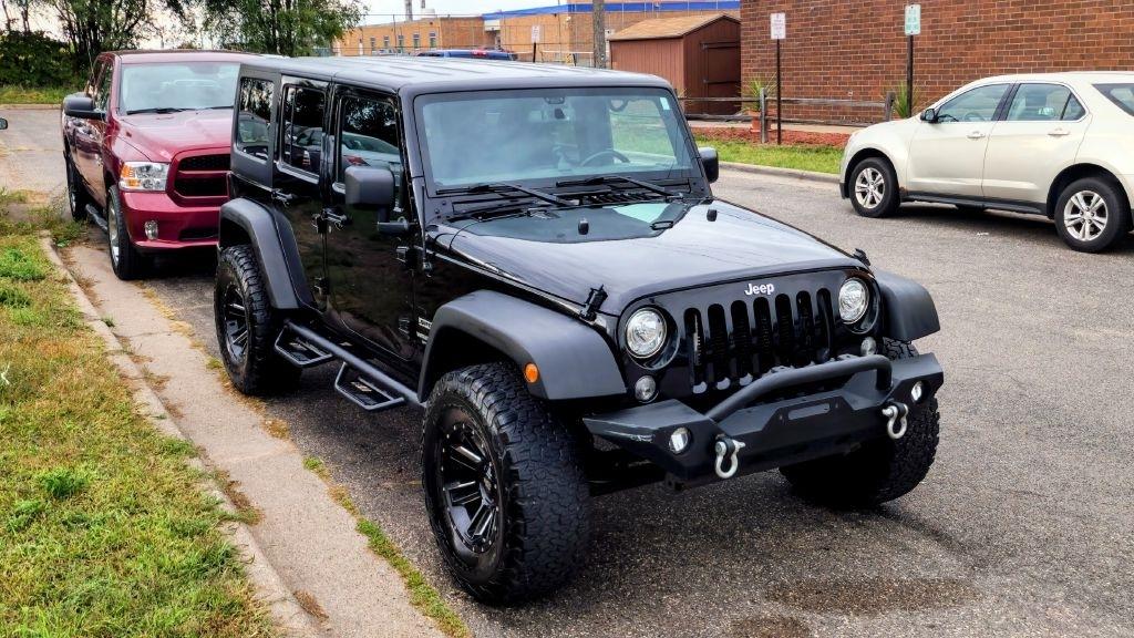 Jeep Wrangler  2017