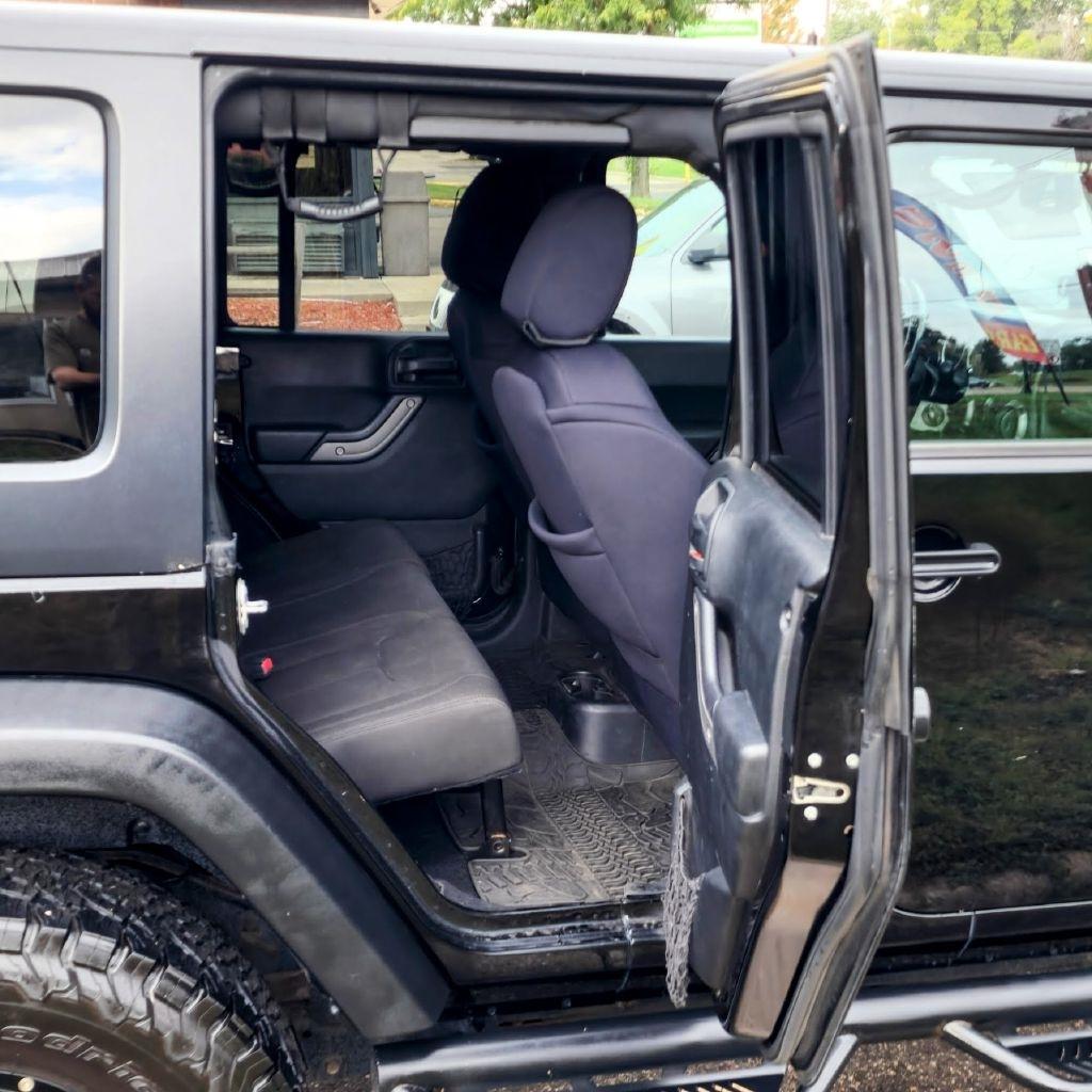 Jeep Wrangler  2017