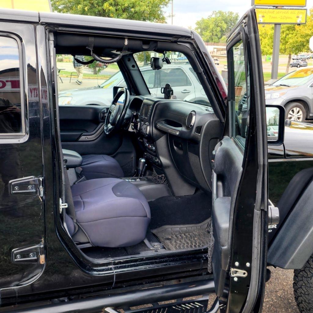 Jeep Wrangler  2017