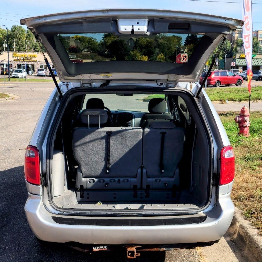 Dodge Grand Caravan photo 14