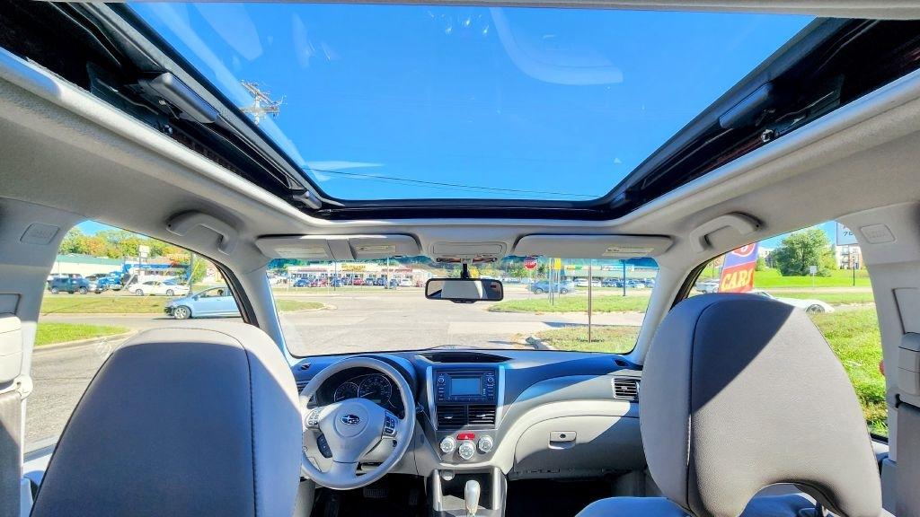 Subaru Forester  2011
