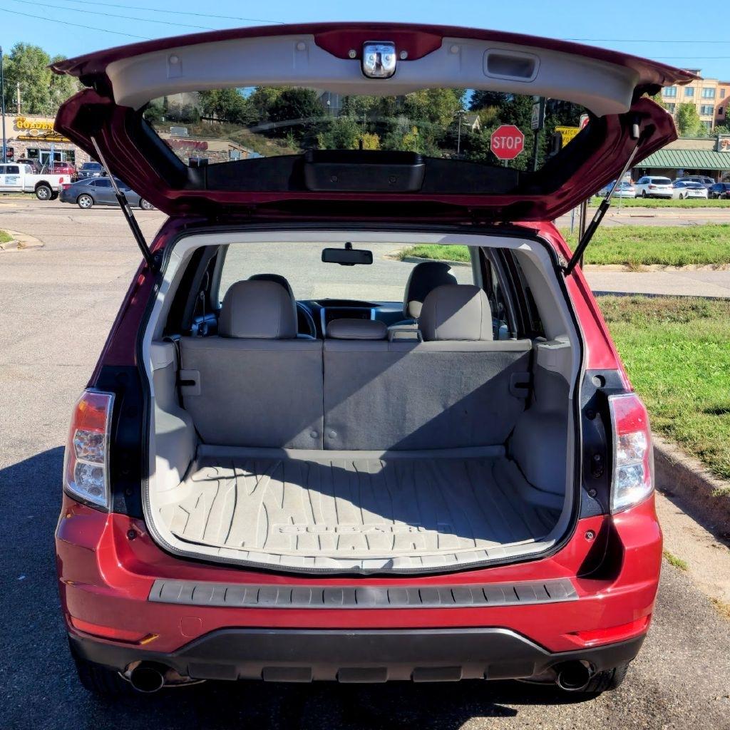 Subaru Forester  2011