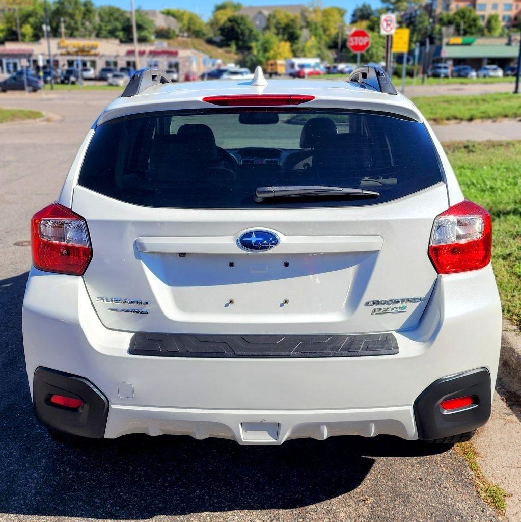Subaru Crosstrek photo 5