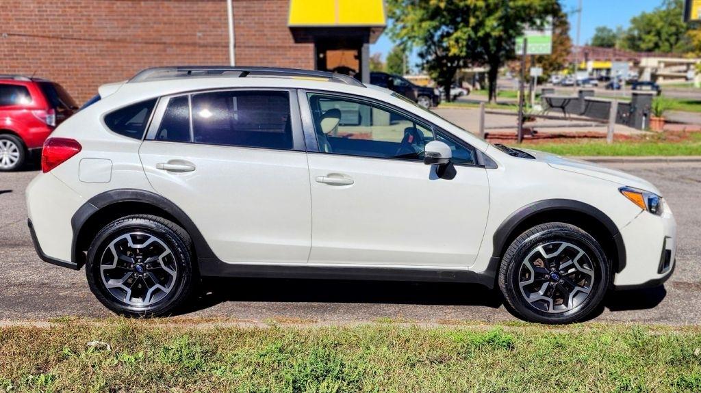Subaru Crosstrek photo 7