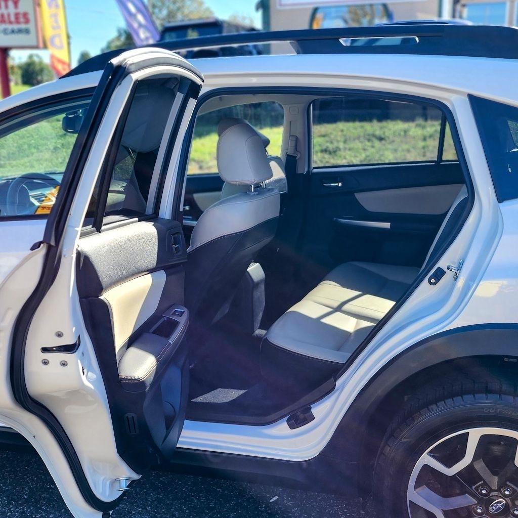 Subaru Crosstrek photo 14