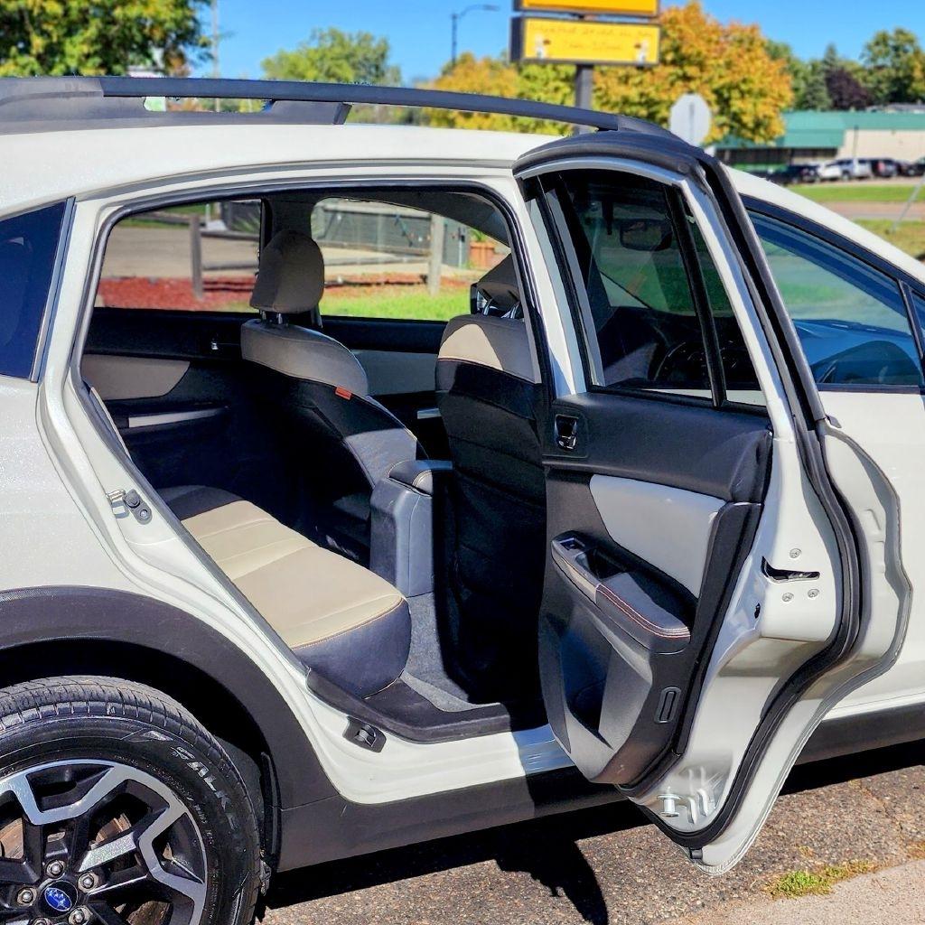 Subaru Crosstrek photo 16