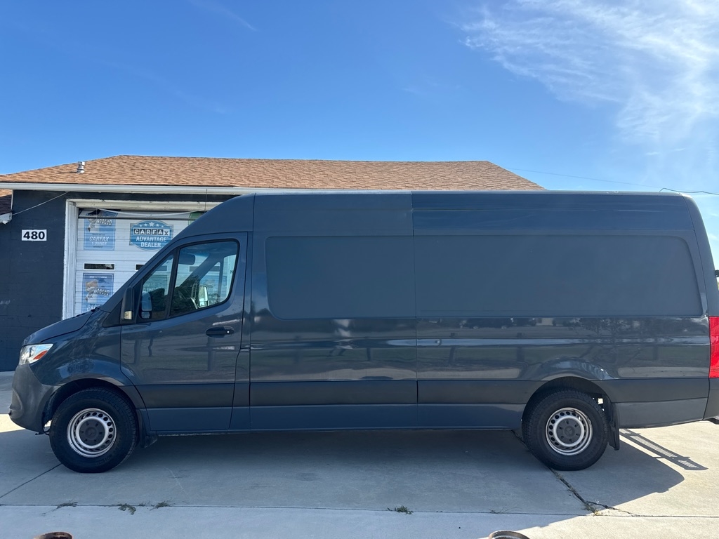 2019 Mercedes Benz Sprinter 3500 High Roof photo 2