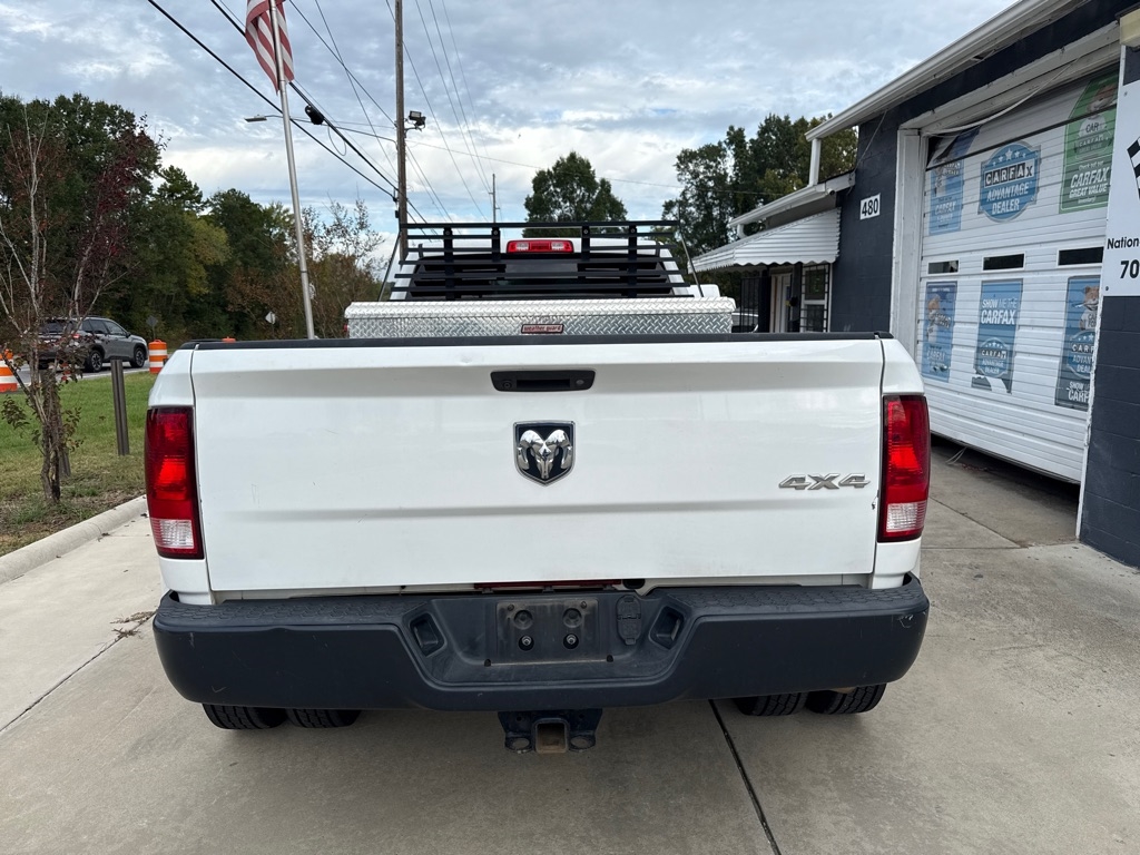 2018 Ram 3500 Tradesman photo 3