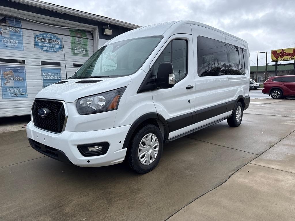 2025 Ford Transit 350 Wagon Med. Roof XL w/Sliding Pass. 148-in. WB