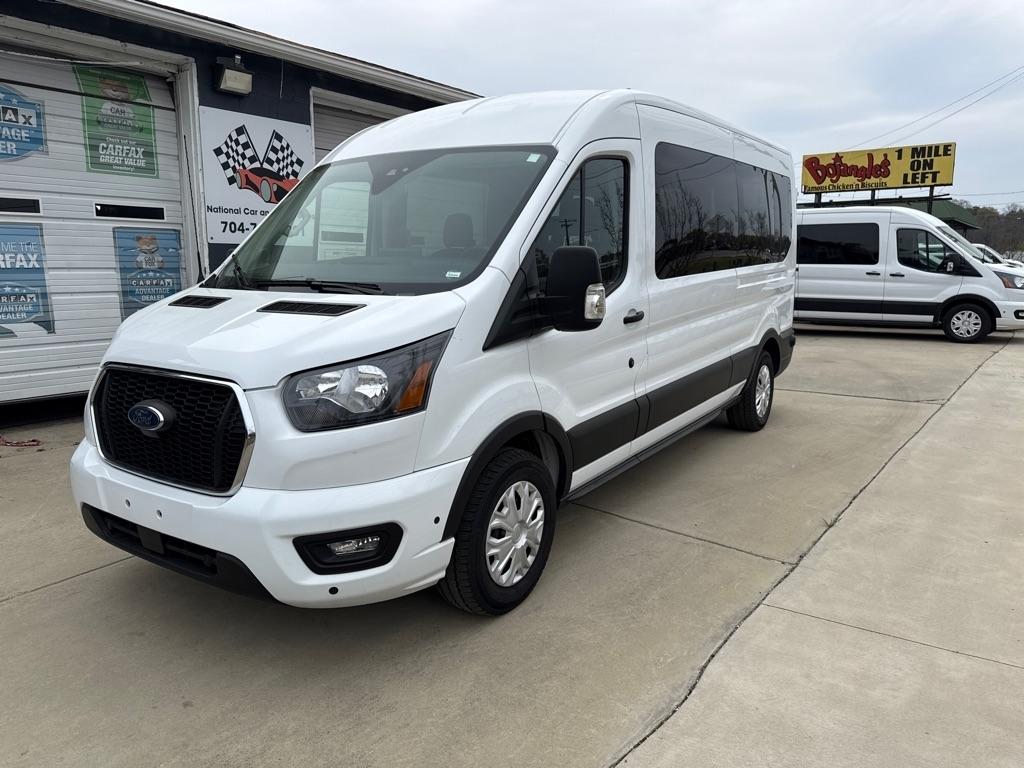 2024 Ford Transit 350 Wagon Med. Roof XL w/Sliding Pass. 148-in. WB