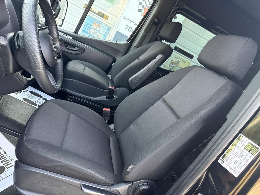 Mercedes-Benz Sprinter 2500 170-in. WB 2025