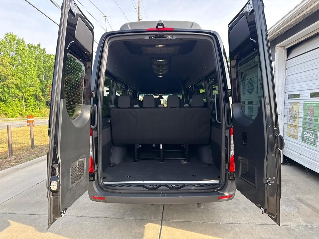 Mercedes-Benz Sprinter 2500 170-in. WB 2025