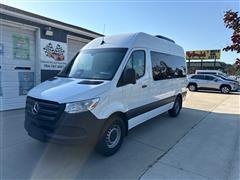 2025 Mercedes-Benz Sprinter 