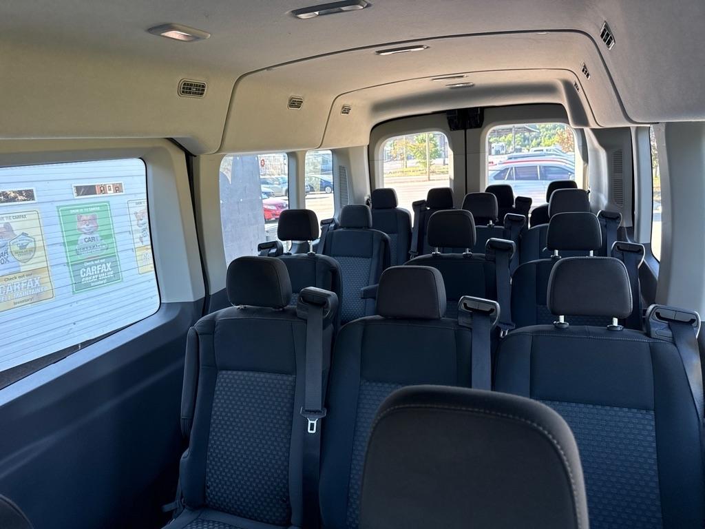 Ford Transit 350 Wagon Med. Roof XL w/Sliding Pass. 148-in. WB 2023