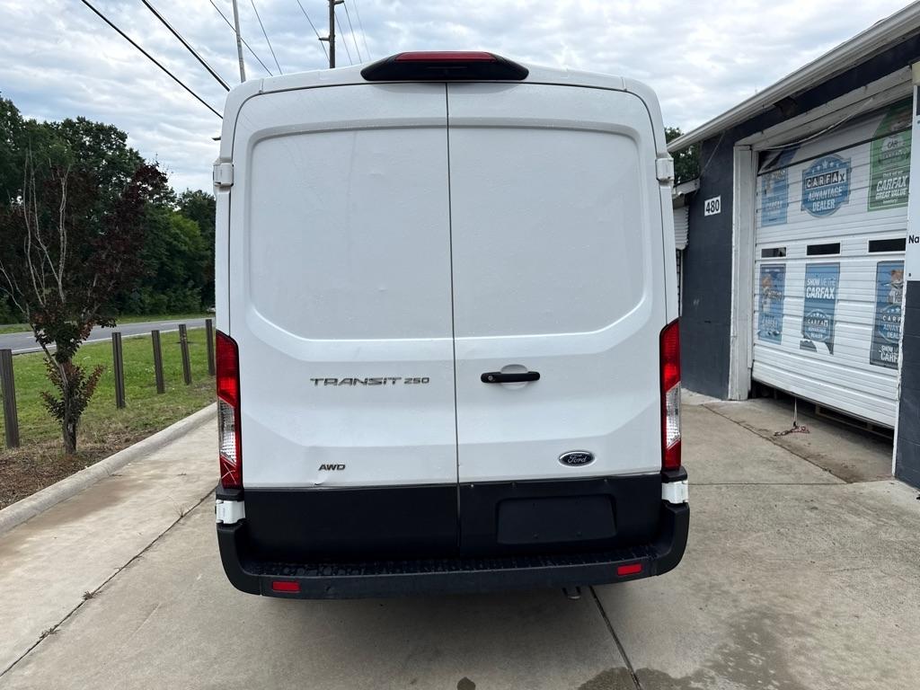 Ford Transit 250 Van Med. Roof w/Sliding Pass. 148-in. WB 2023