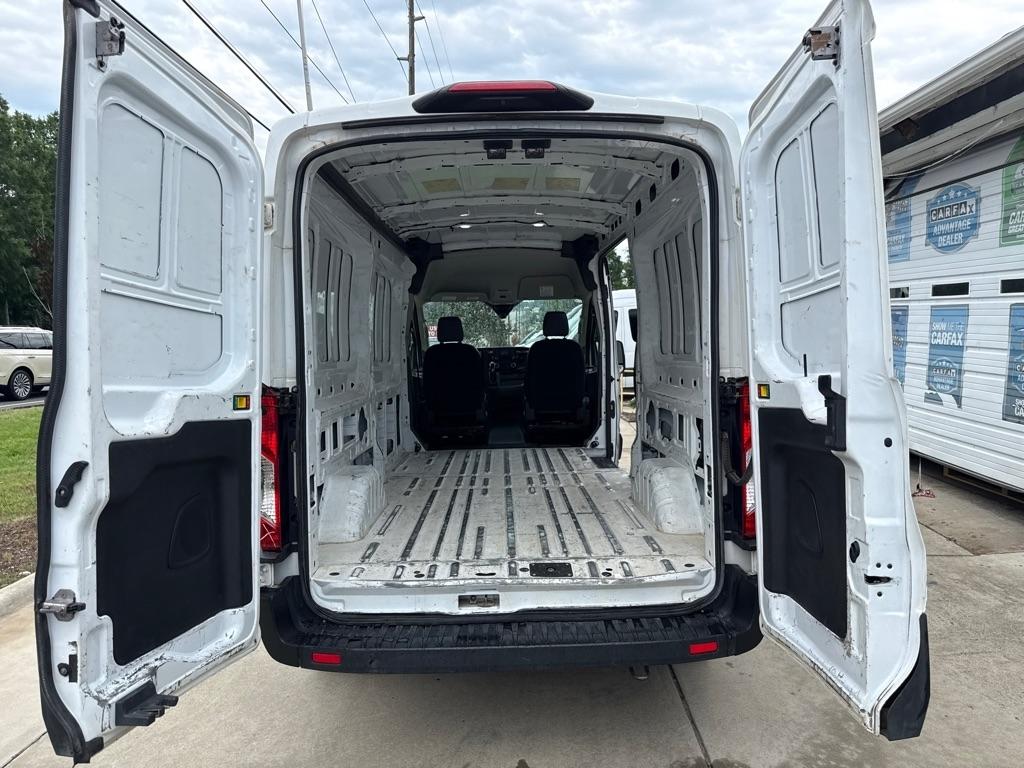 Ford Transit 250 Van Med. Roof w/Sliding Pass. 148-in. WB 2023
