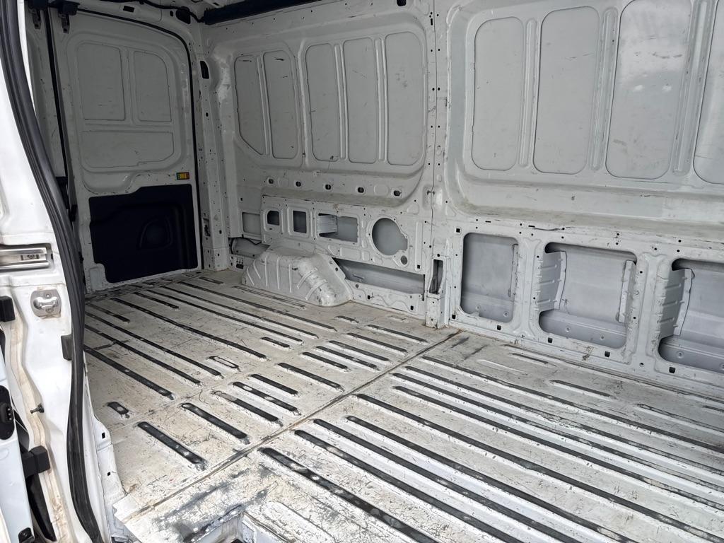 Ford Transit 250 Van Med. Roof w/Sliding Pass. 148-in. WB 2023