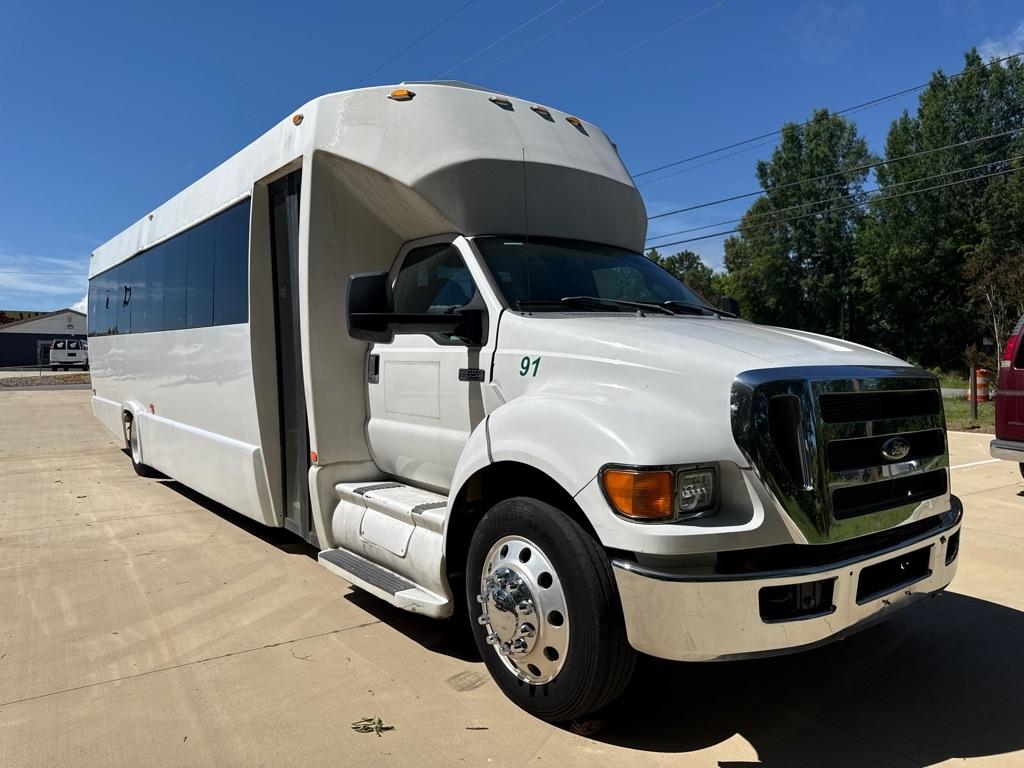 Ford F-650 Regular Cab 2WD DRW 2011