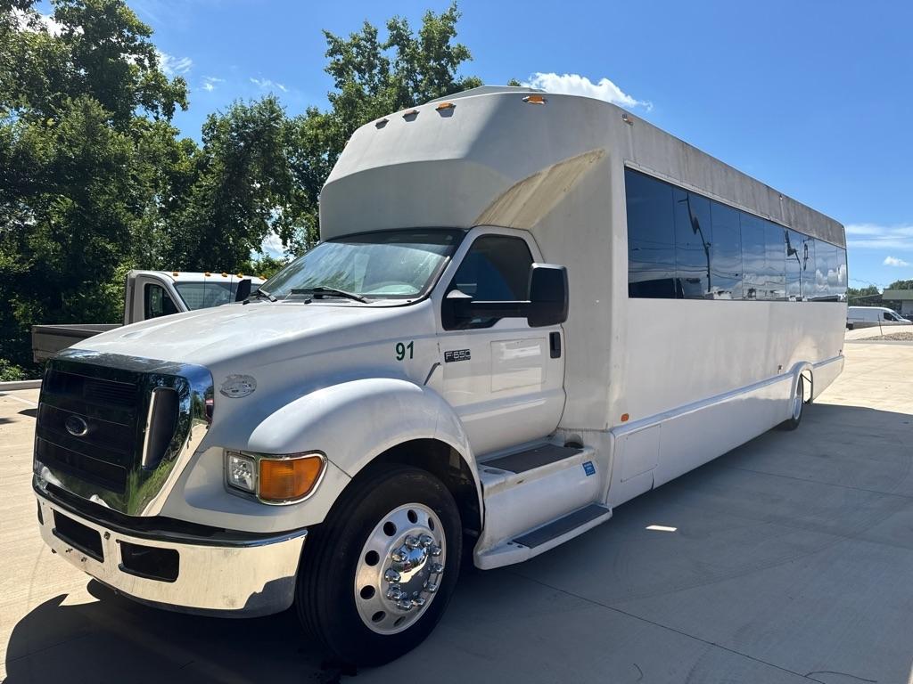 Ford F-650 Regular Cab 2WD DRW 2011