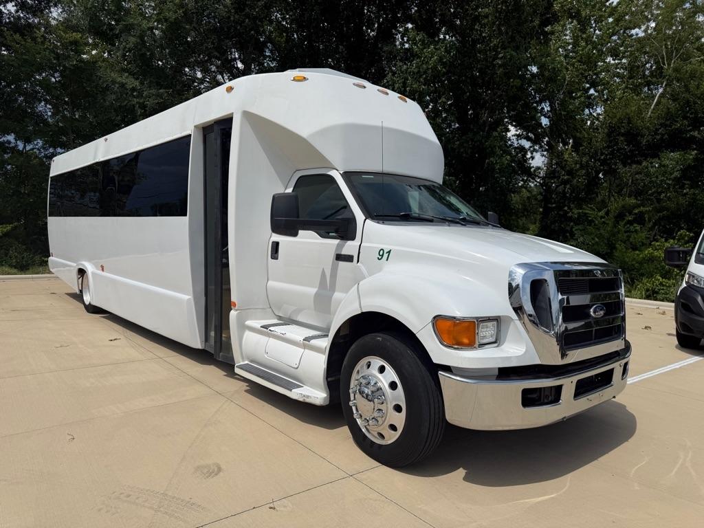 Ford F-650 Regular Cab 2WD DRW 2011