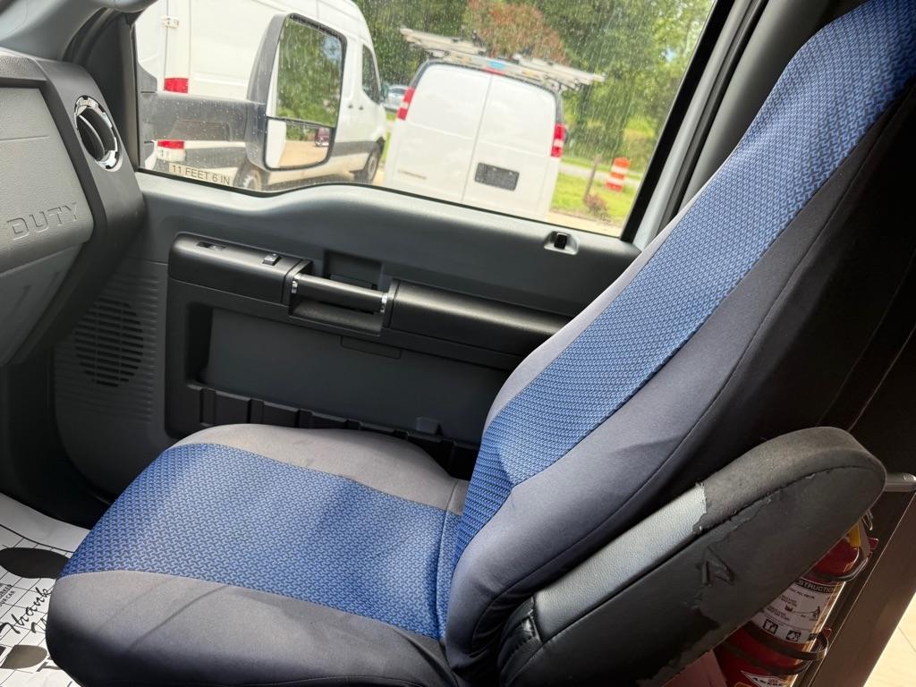 Ford F-650 Regular Cab 2WD DRW 2011