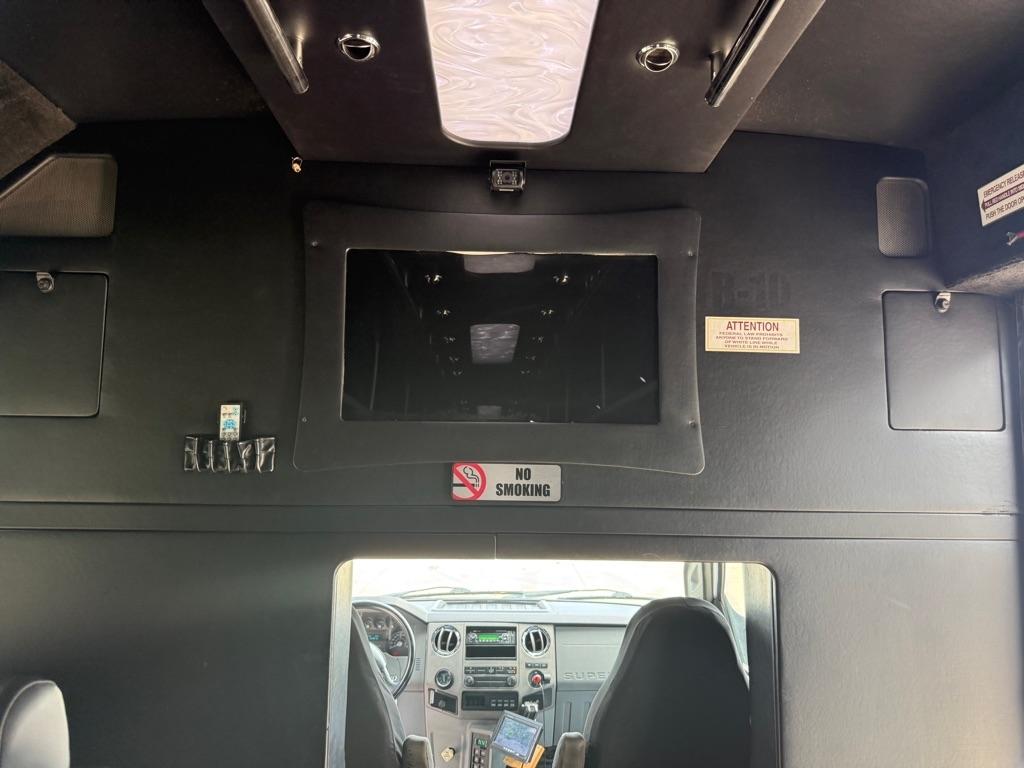Ford F-650 Regular Cab 2WD DRW 2011