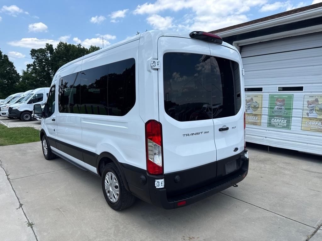Ford Transit 350 Wagon Med. Roof XL w/Sliding Pass. 148-in. WB 2024