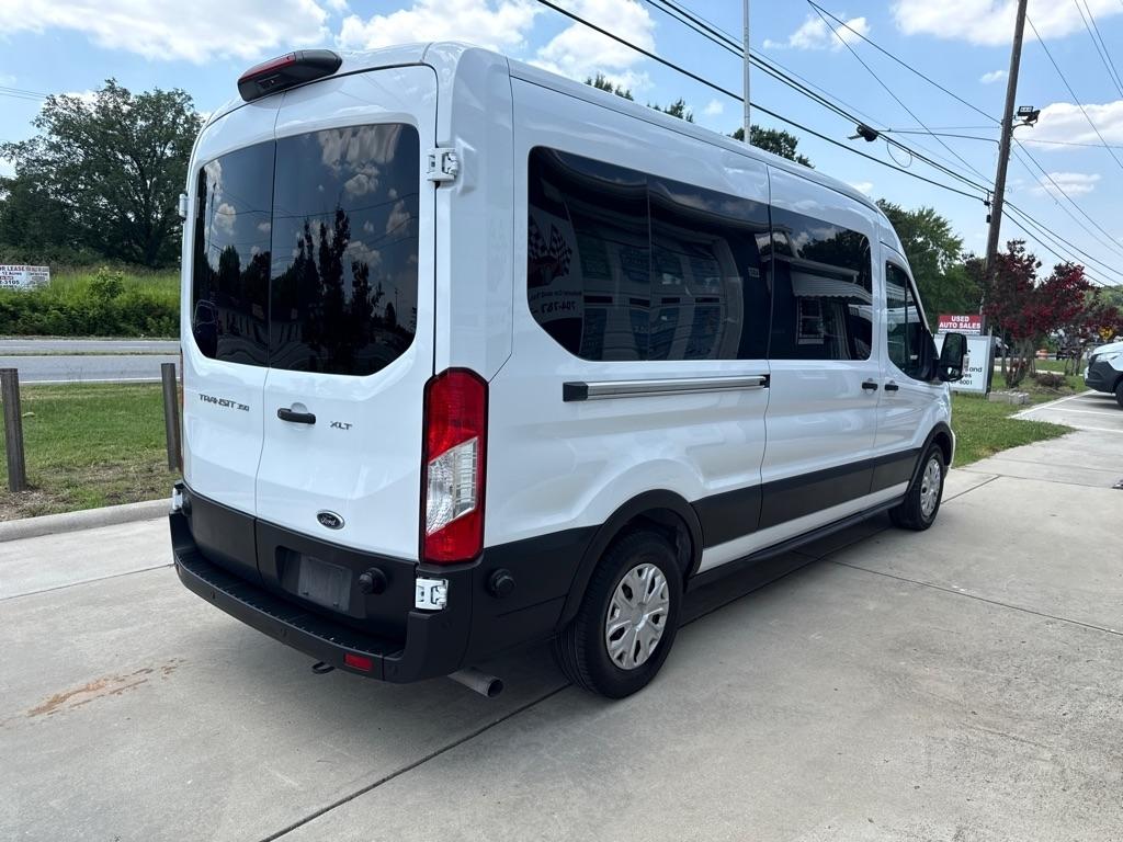 Ford Transit 350 Wagon Med. Roof XL w/Sliding Pass. 148-in. WB 2024