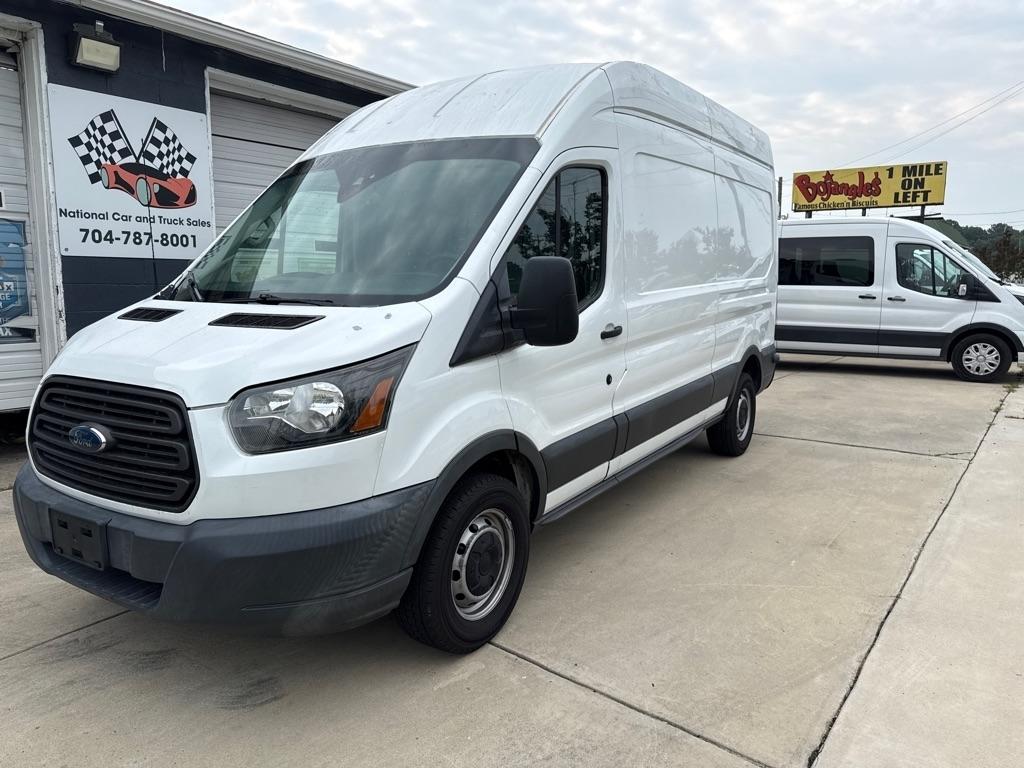2018 Ford Transit 250 Van High Roof w/Sliding Pass. 148-in. WB