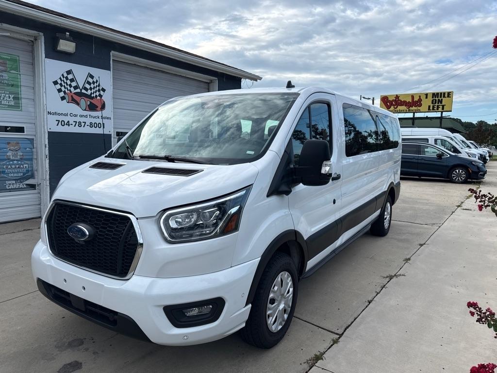 2023 Ford Transit 350 Wagon Low Roof XL w/Sliding Pass. 148-in. WB