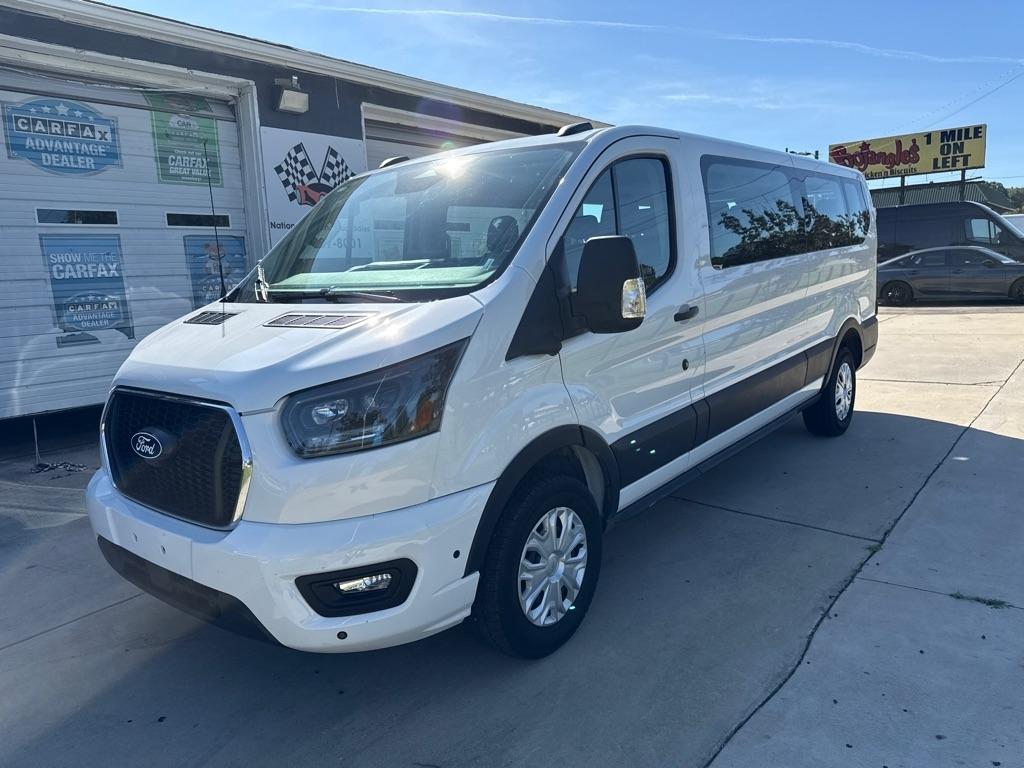 Ford Transit 350 Wagon Low Roof XL w/Sliding Pass. 148-in. WB 2026