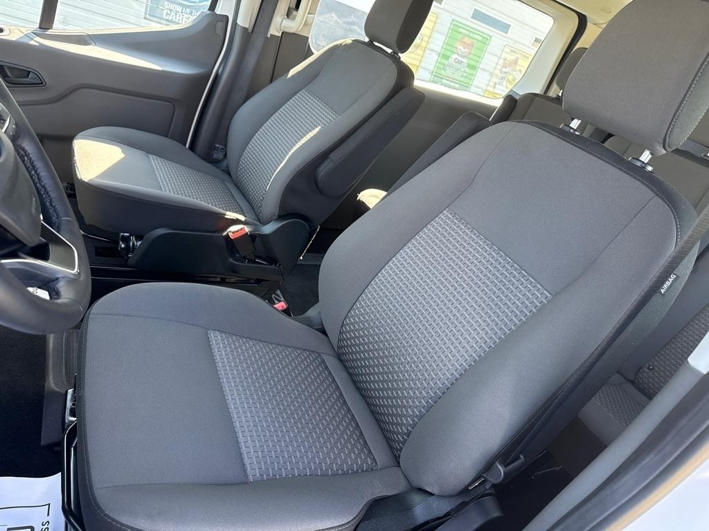 Ford Transit 350 Wagon Low Roof XL w/Sliding Pass. 148-in. WB 2026