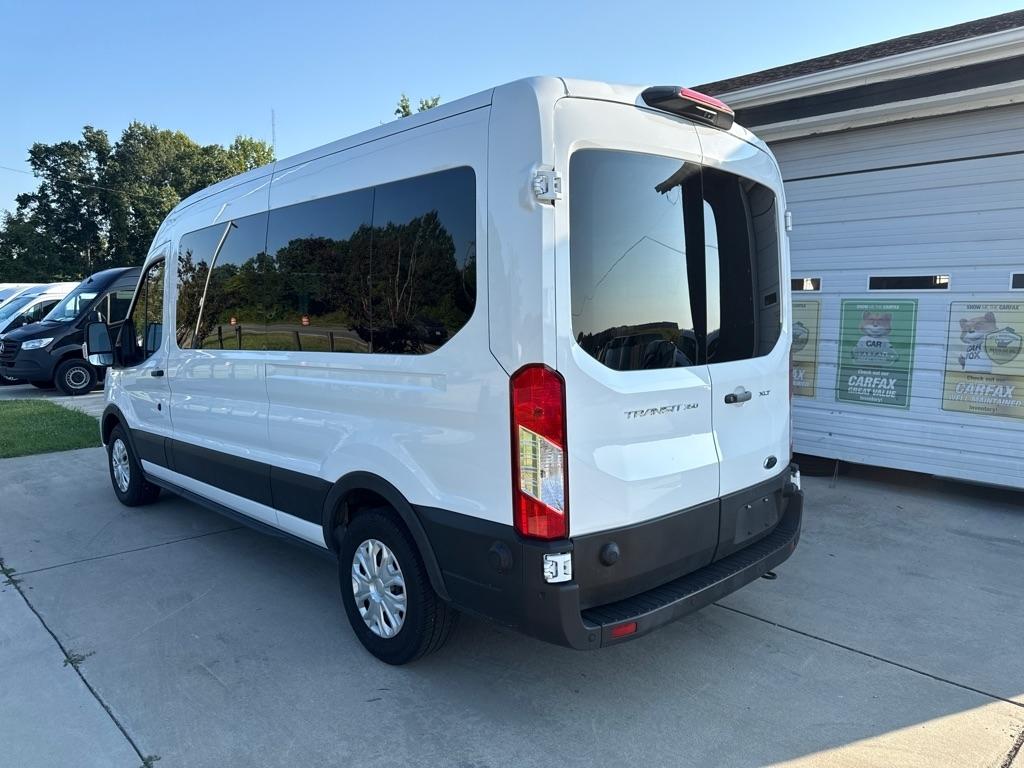 Ford Transit 350 Wagon Med. Roof XL w/Sliding Pass. 148-in. WB 2024
