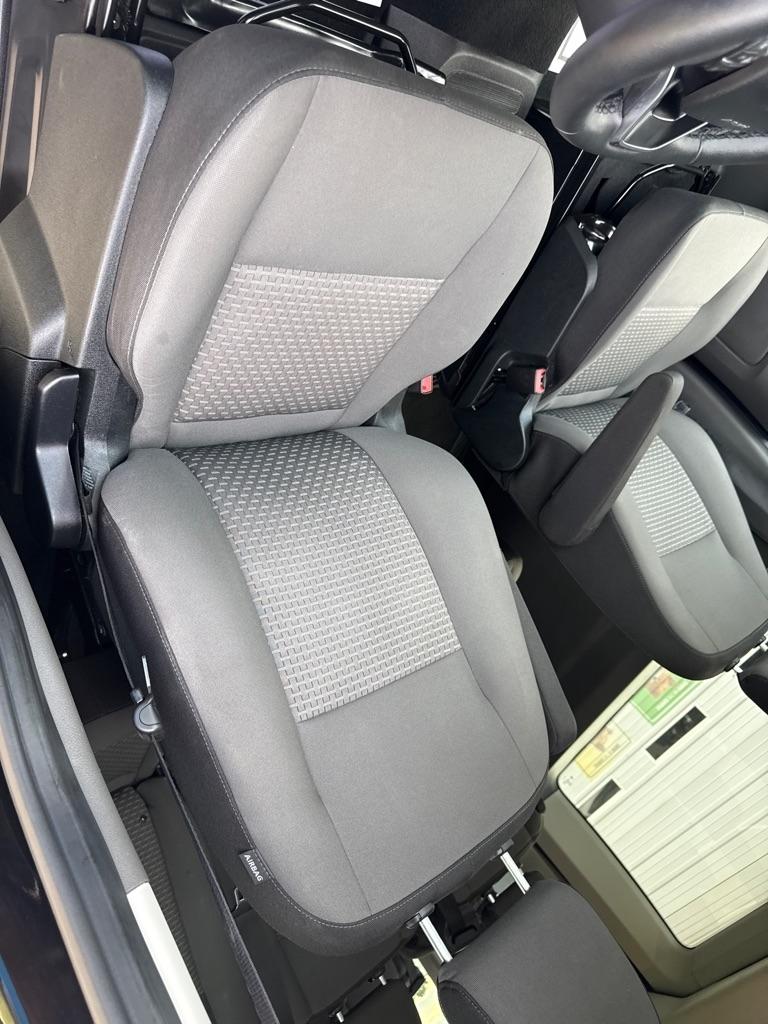 Ford Transit 350 Wagon Med. Roof XL w/Sliding Pass. 148-in. WB 2026