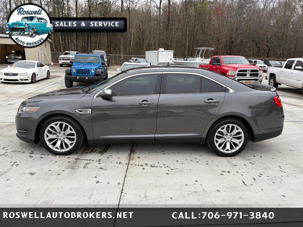 2015 Ford Taurus Limited's photo