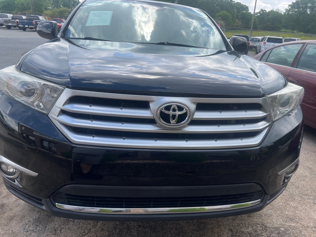 Toyota Highlander Base 2WD V6 2012 Toyota Highlander Base 2WD V6 2012