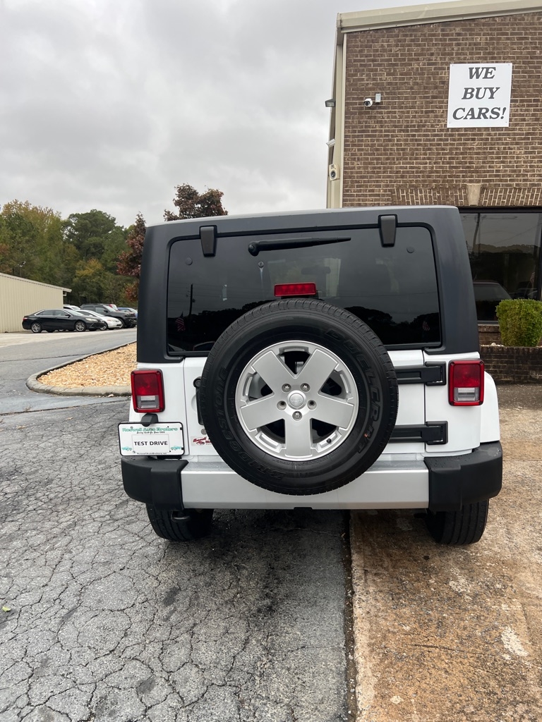 Jeep Wrangler Sahara 4WD 2011