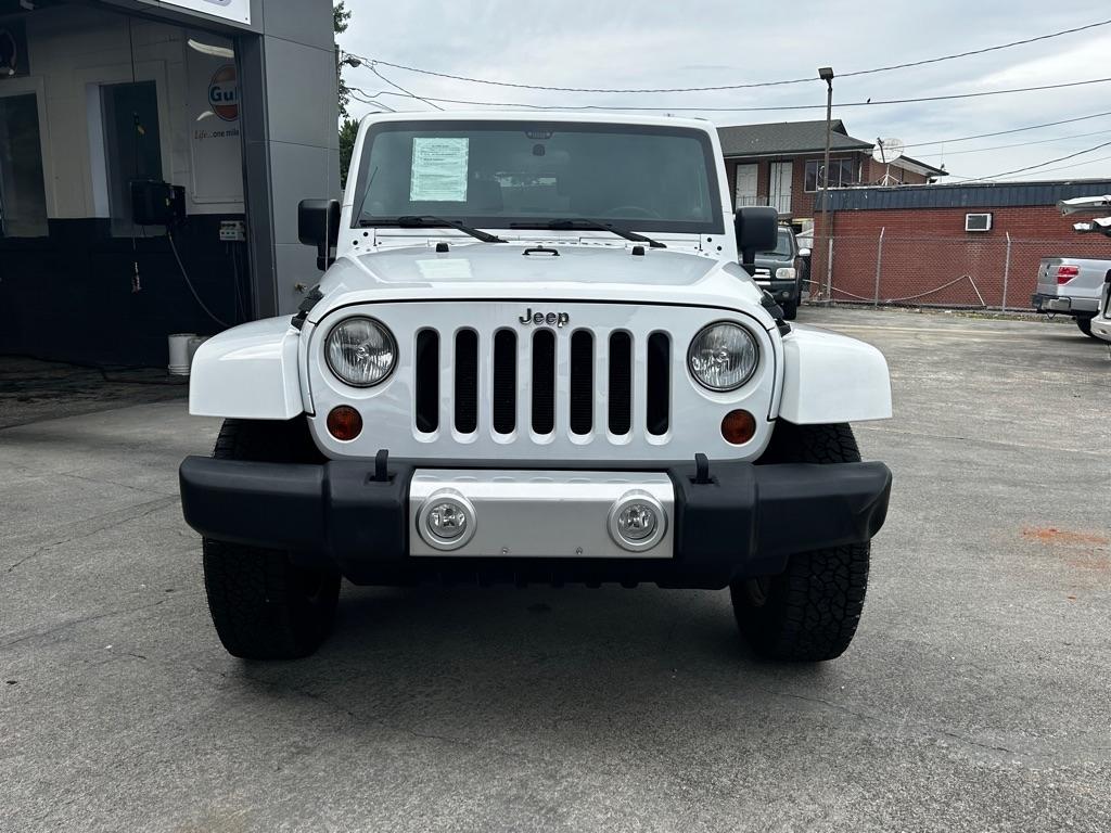 Jeep Wrangler Sahara 4WD 2011