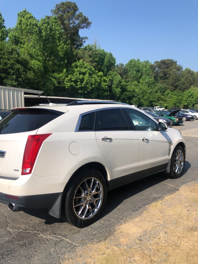 Cadillac SRX Luxury 2012