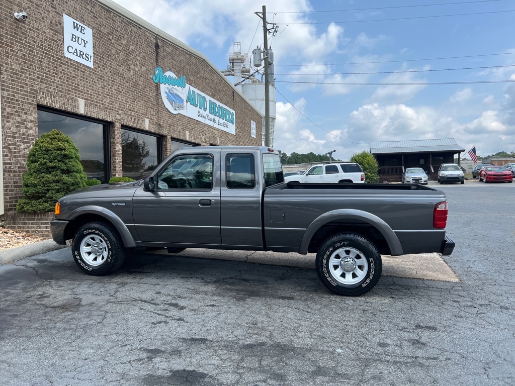 2005 Ford Ranger XL SuperCab 2WD