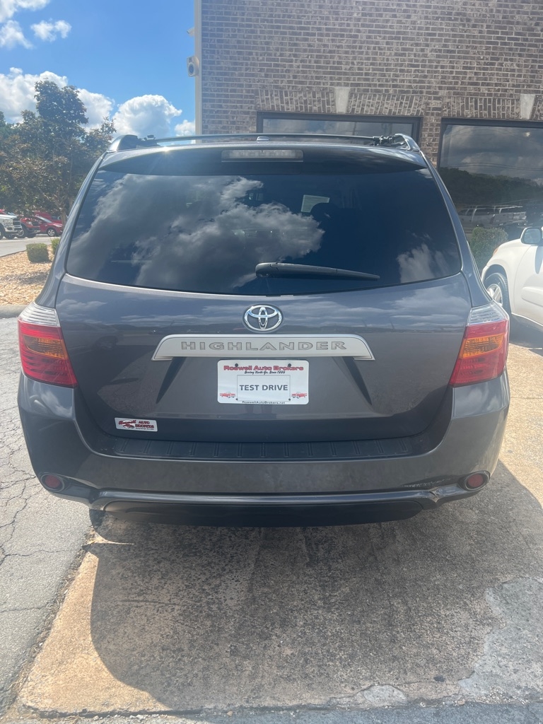 Toyota Highlander Base 2WD V6 2010