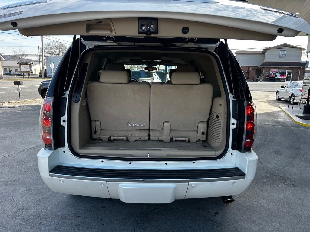 GMC Yukon Denali 2WD 2013