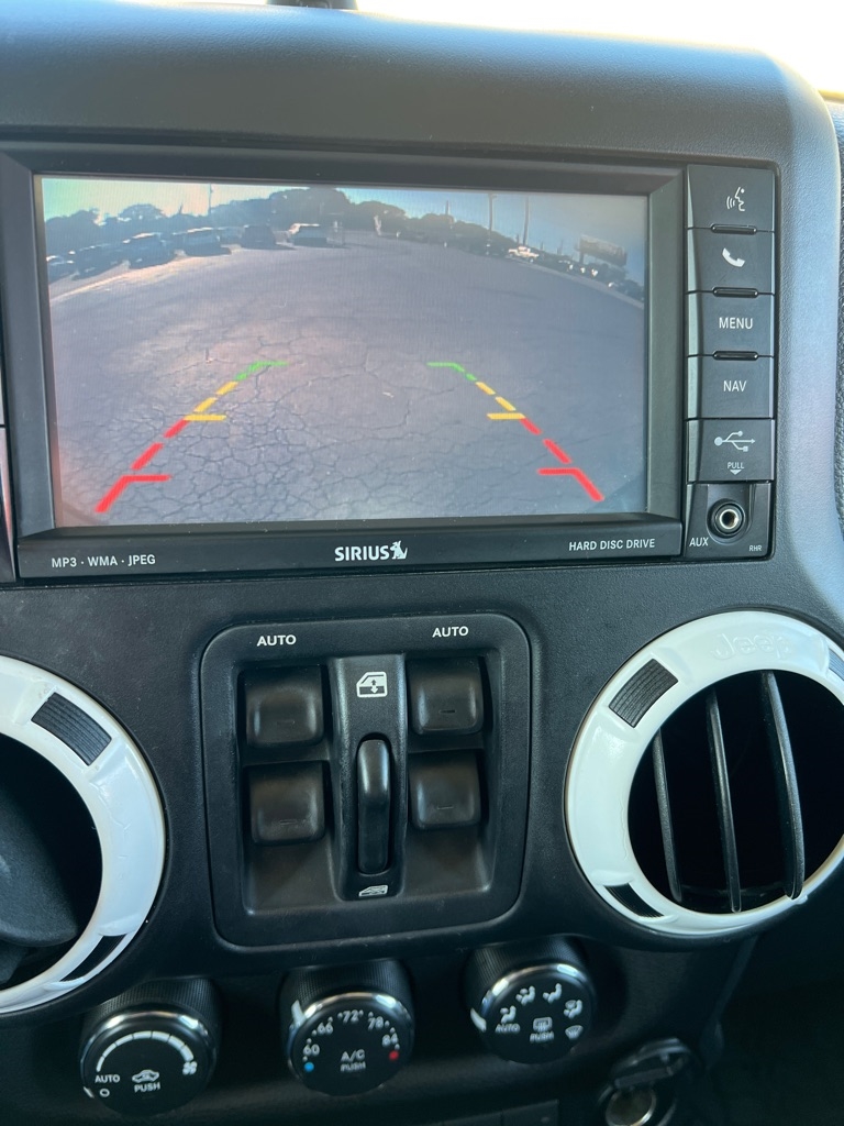 Jeep Wrangler Unlimited Sahara 4WD 2012