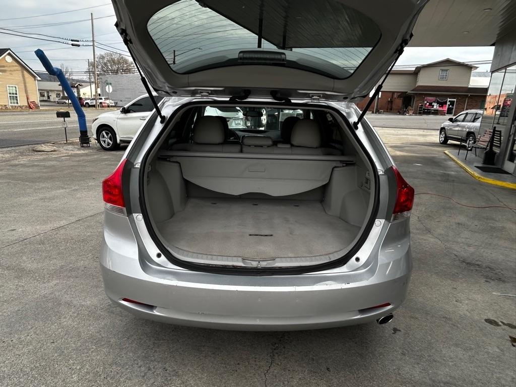 Toyota Venza FWD I4 2011