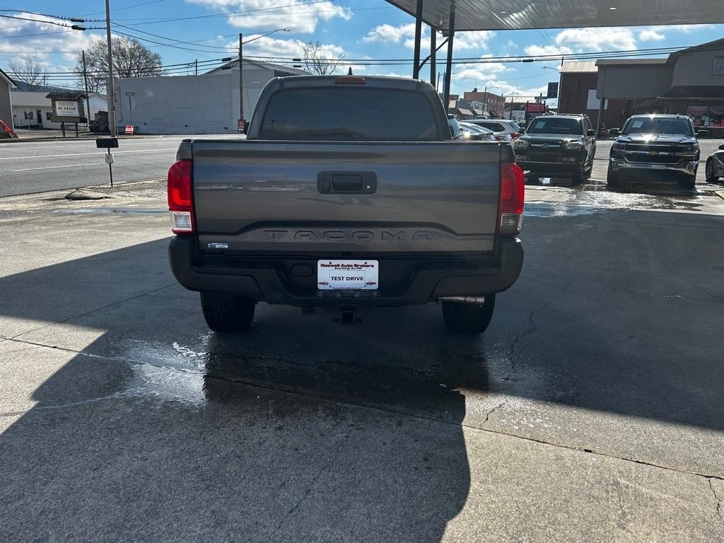 Toyota Tacoma SR5 Access Cab I4 6AT 2WD 2016